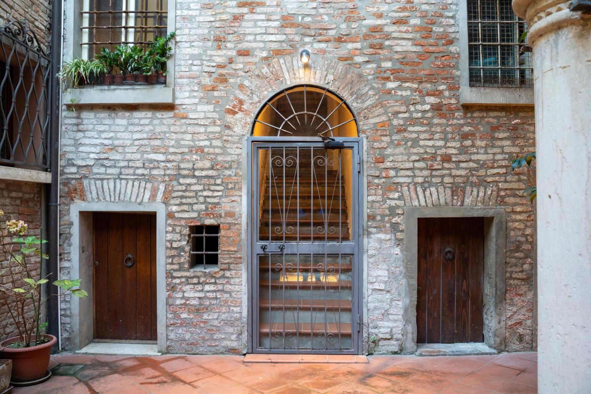 Mazzini101Apartment Ferrara Exterior photo